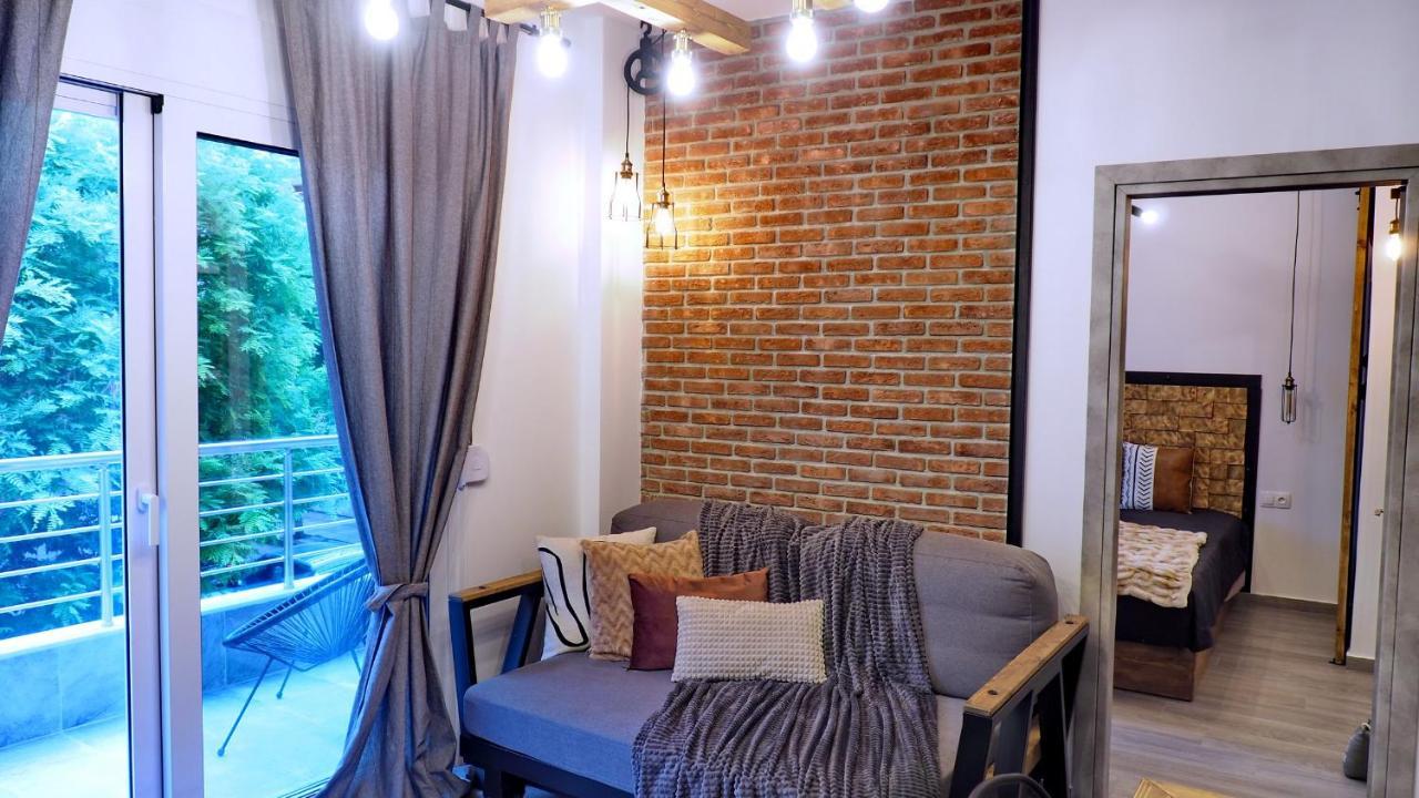 Homilis Plus Alexandroupoli Bagian luar foto